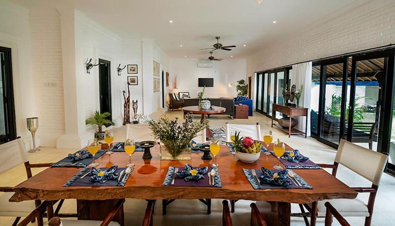 The Indies Estate Sanur  Exterior photo